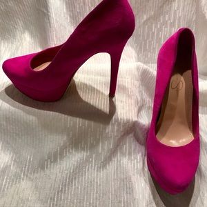 Jessica Simpson Fuschia Suede Platform Heels